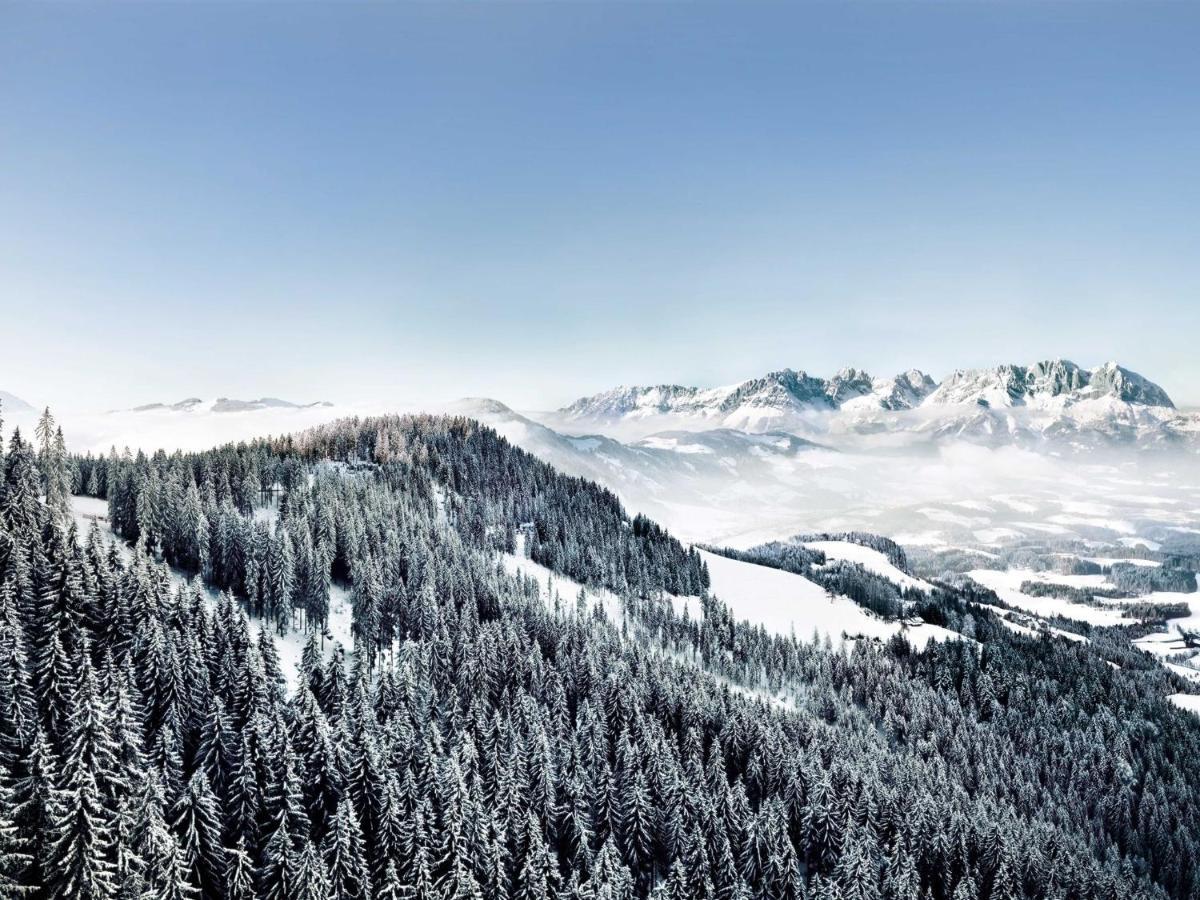 Apartment Near The Hahnenkamm Cable Car Kitzbühel Eksteriør billede