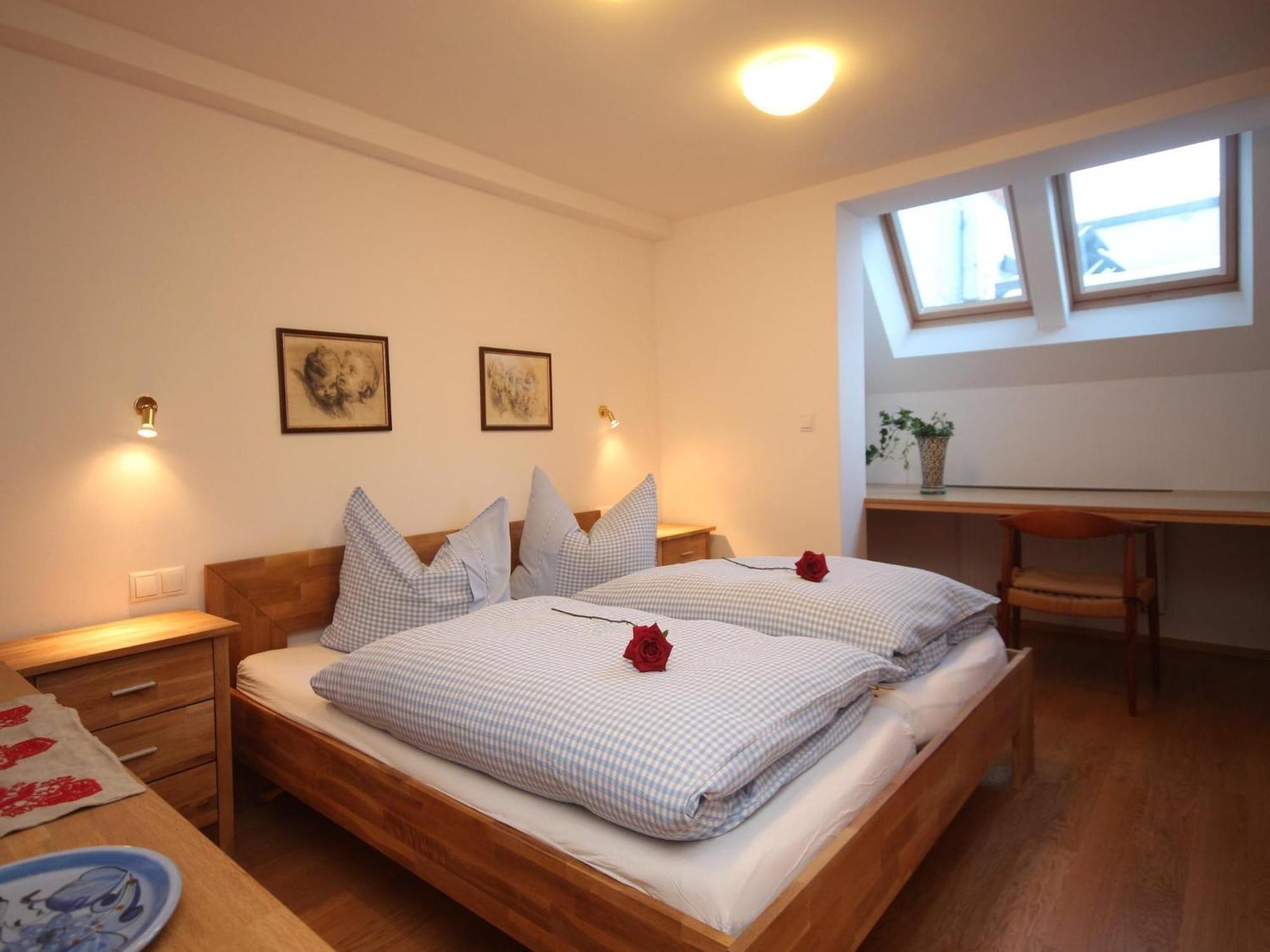 Apartment Near The Hahnenkamm Cable Car Kitzbühel Eksteriør billede